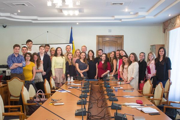 Катерина Одарченко (SIC Group Ukraine) провела майстер-клас для інтернів Верховної Ради